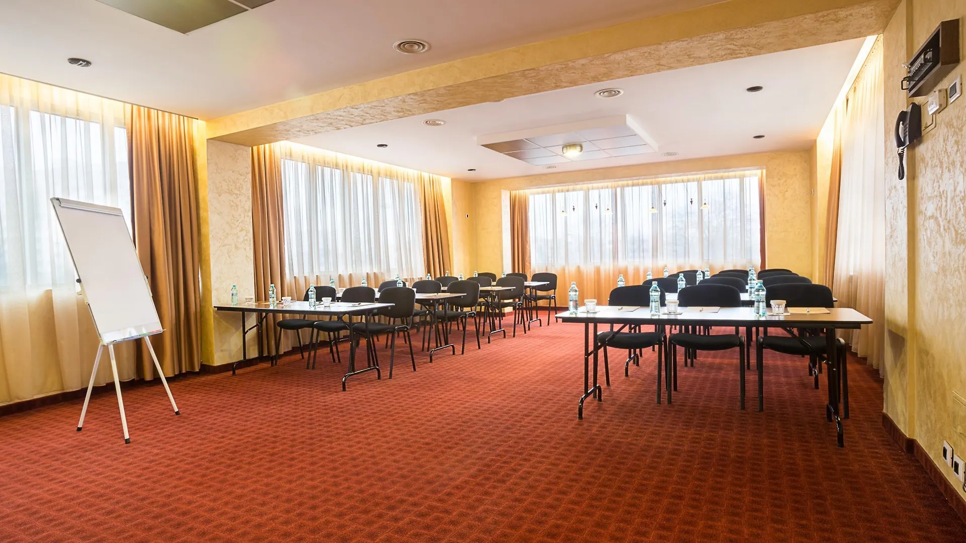 ****  Inter Business Bucharest Hotel Románia