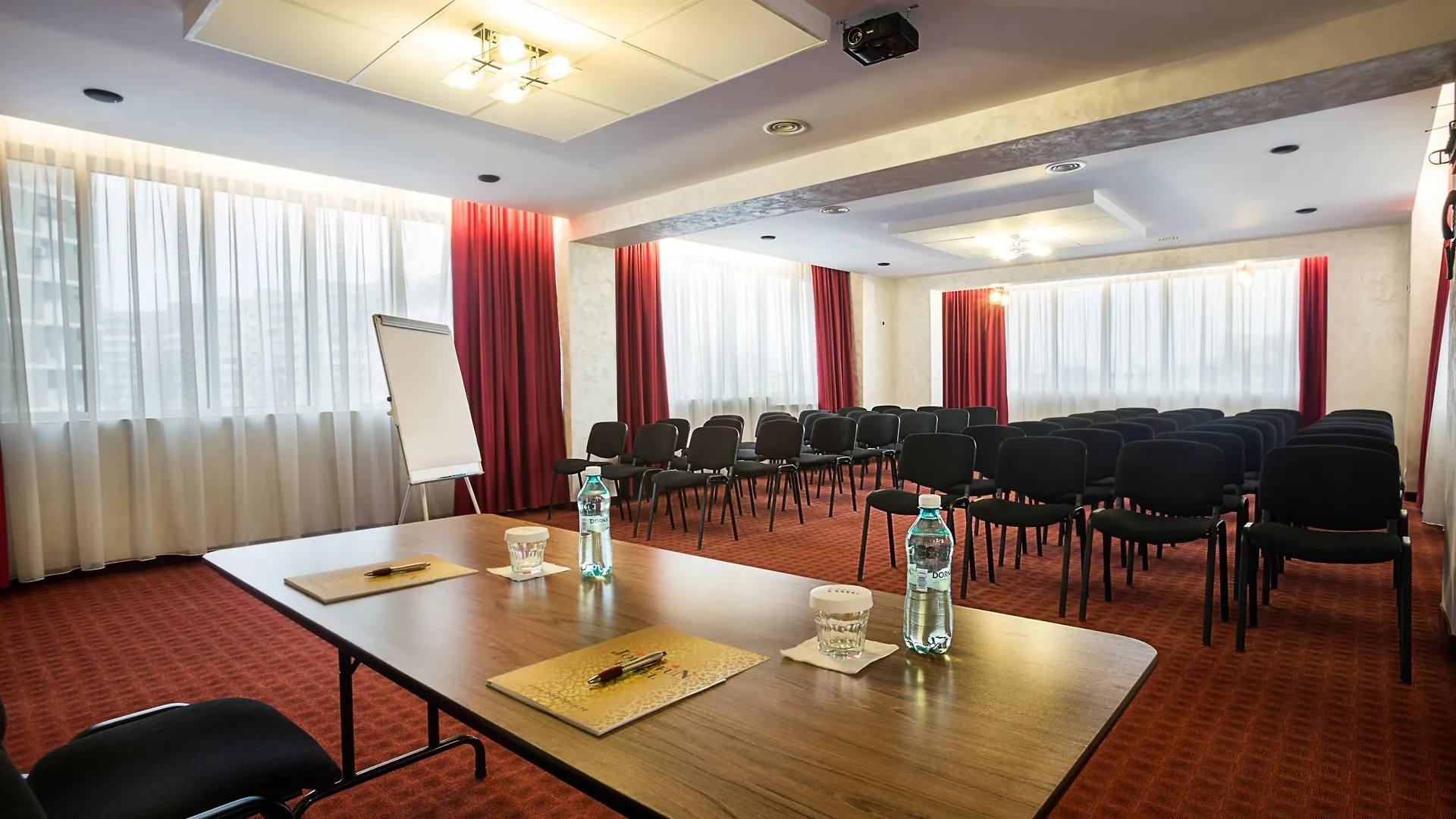 Inter Business Bucharest Hotel 4*,
