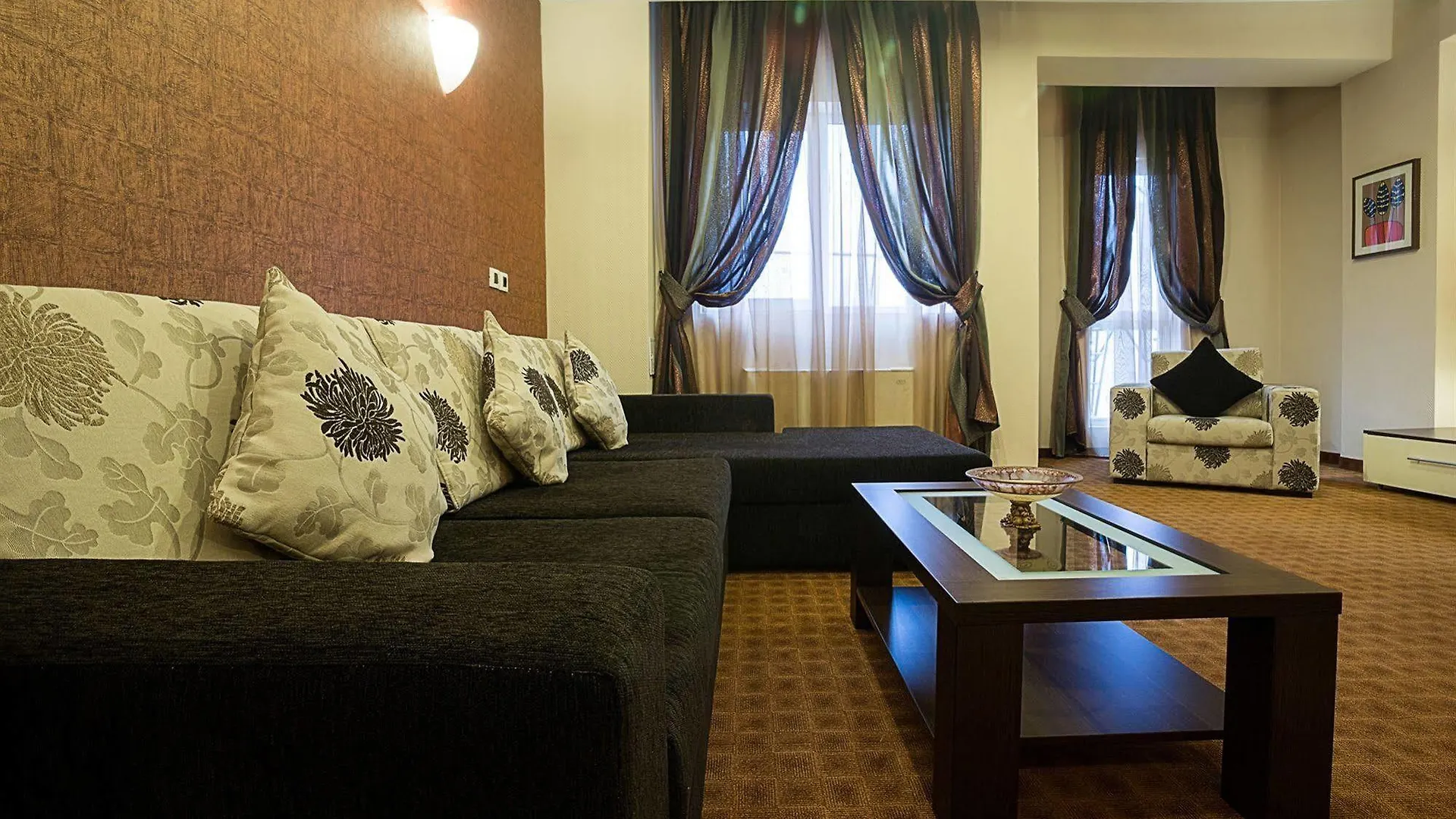 Inter Business Bucharest Hotel 4*,